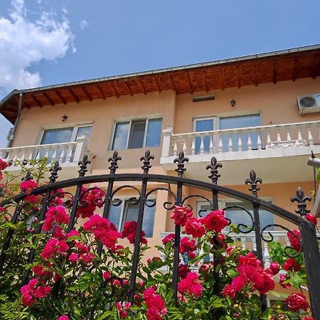 Family Hotel Velevi Velingrad Kültér fotó